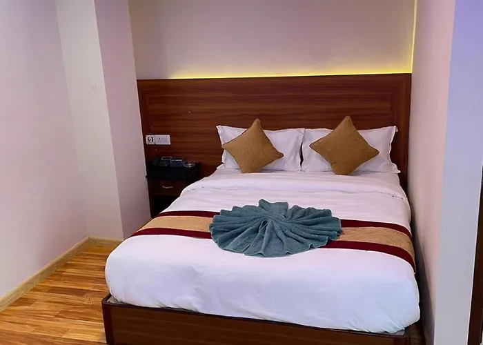 Seven Eleven Hotel